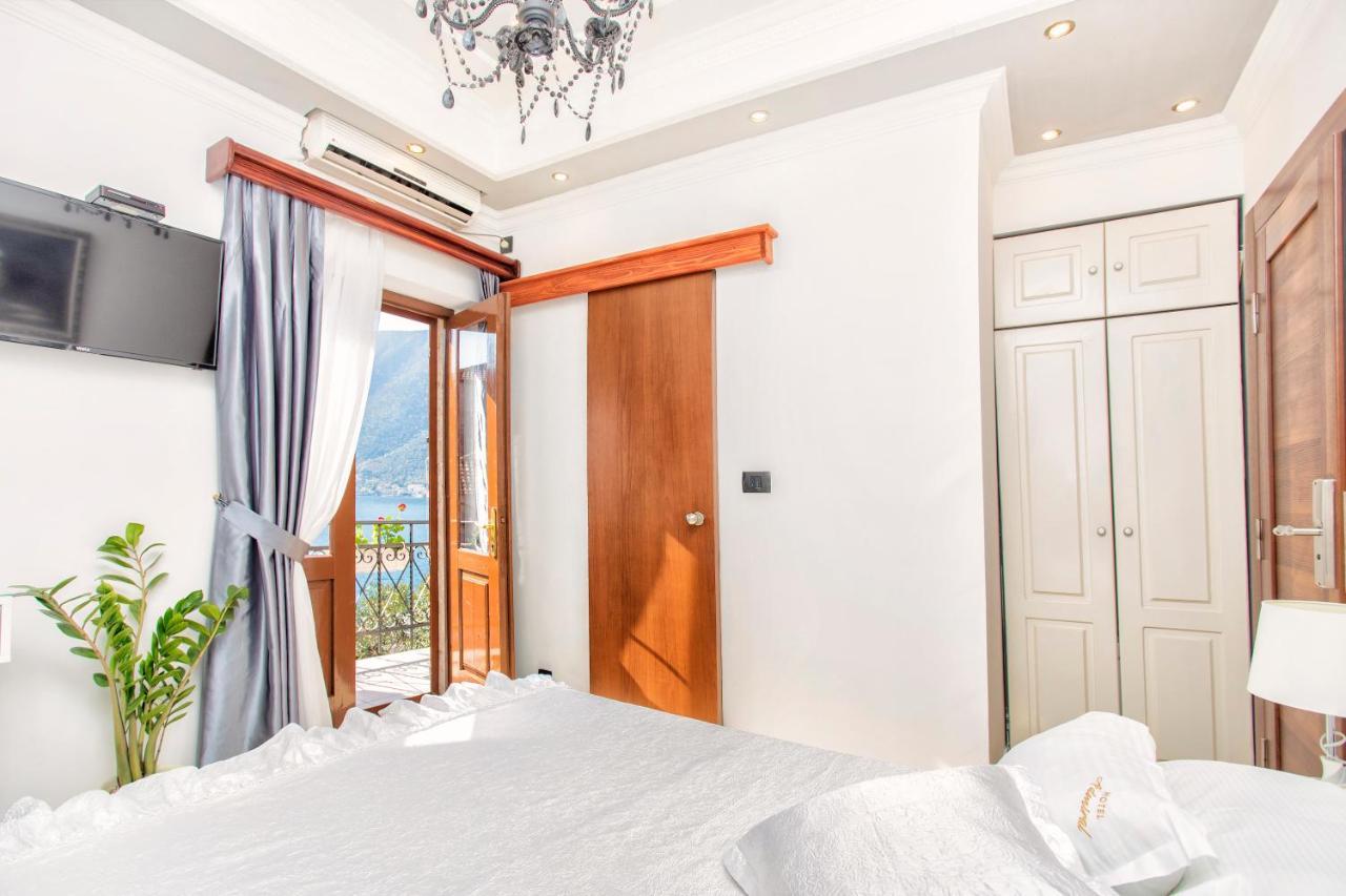 Hotel Admiral Perast Bagian luar foto